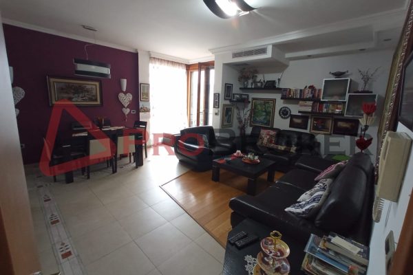 Apartament 3+1 | Me Qira | Rr. Sami Frasheri / Prane LSI